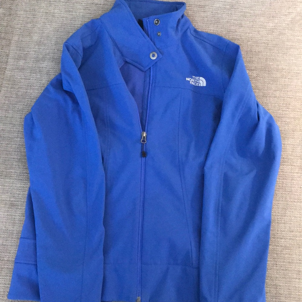 Blue north face light jacket